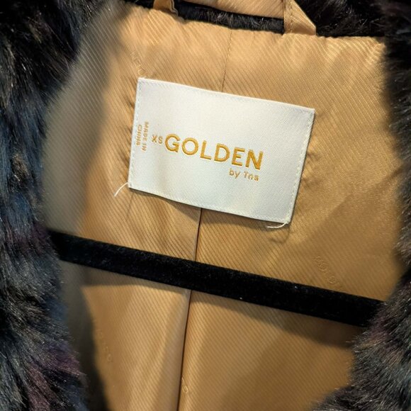 Golden by TNA Moorhouse Faux Fur Coat - Picture 4 of 6